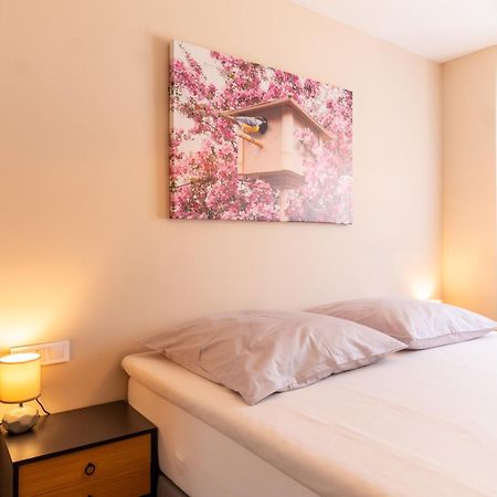 Apartmani Nela Kaštela Buitenkant foto