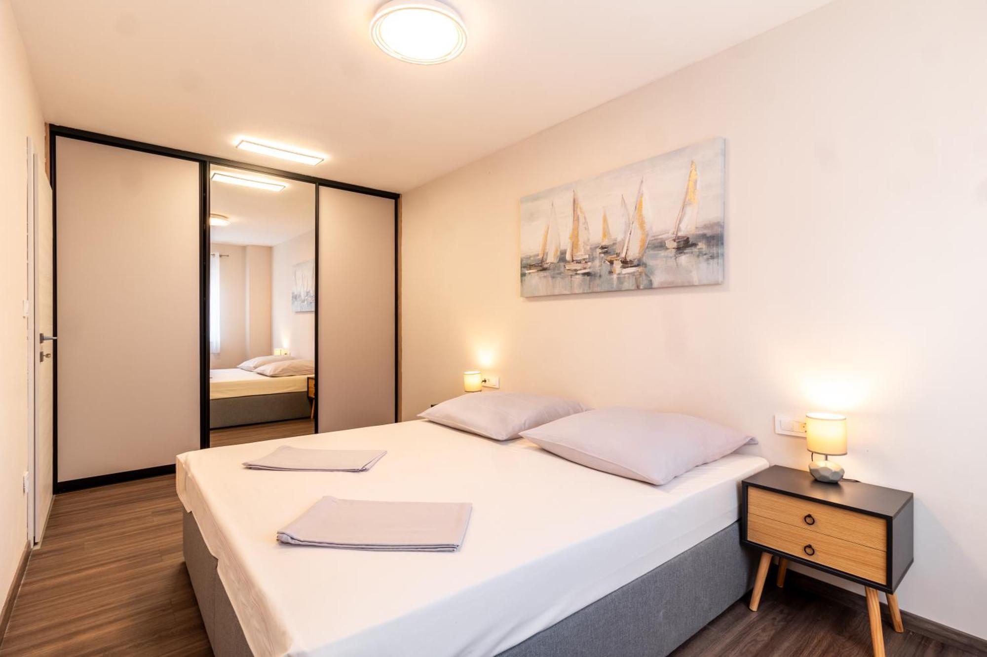 Apartmani Nela Kaštela Buitenkant foto