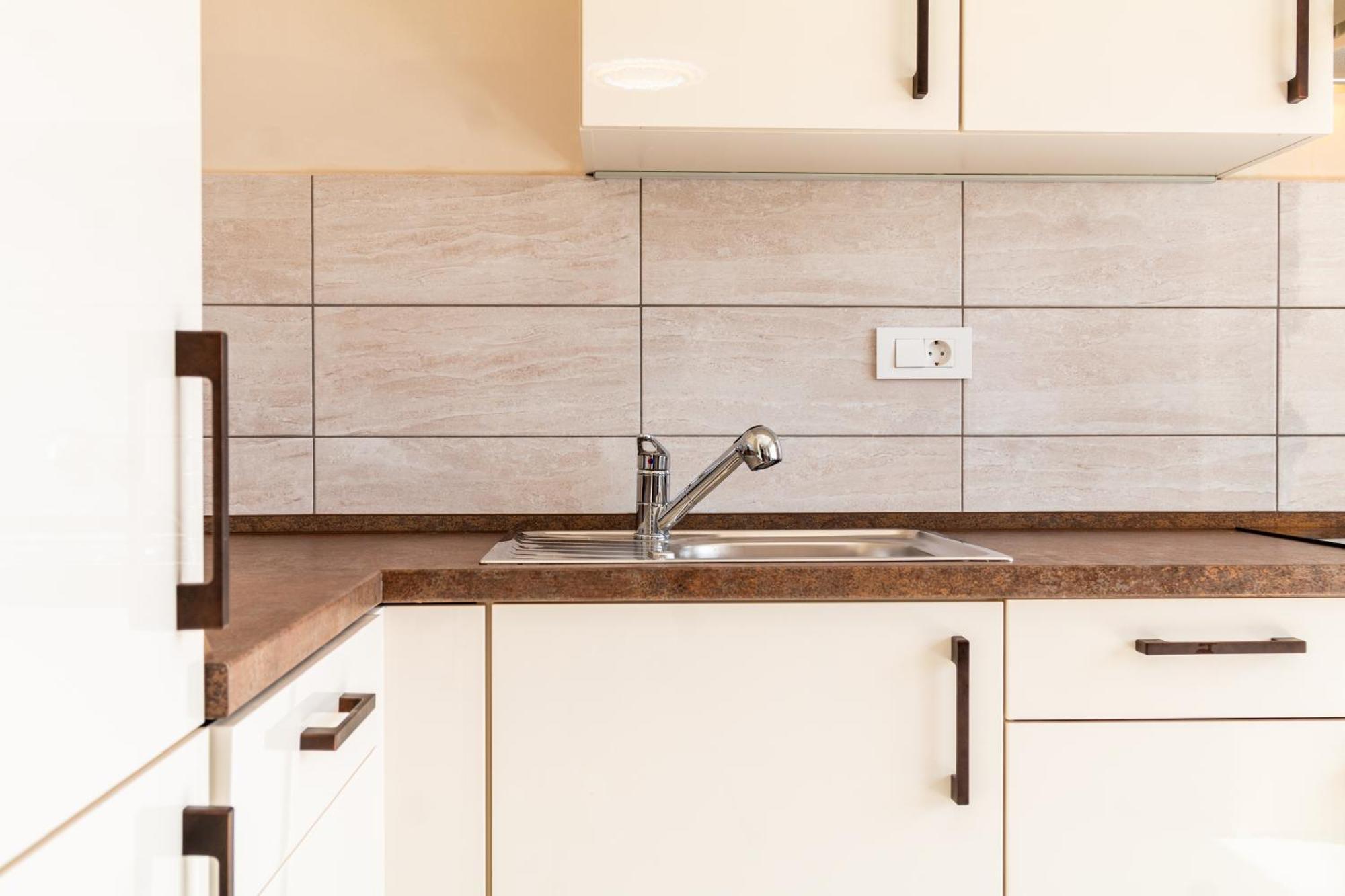 Apartmani Nela Kaštela Buitenkant foto