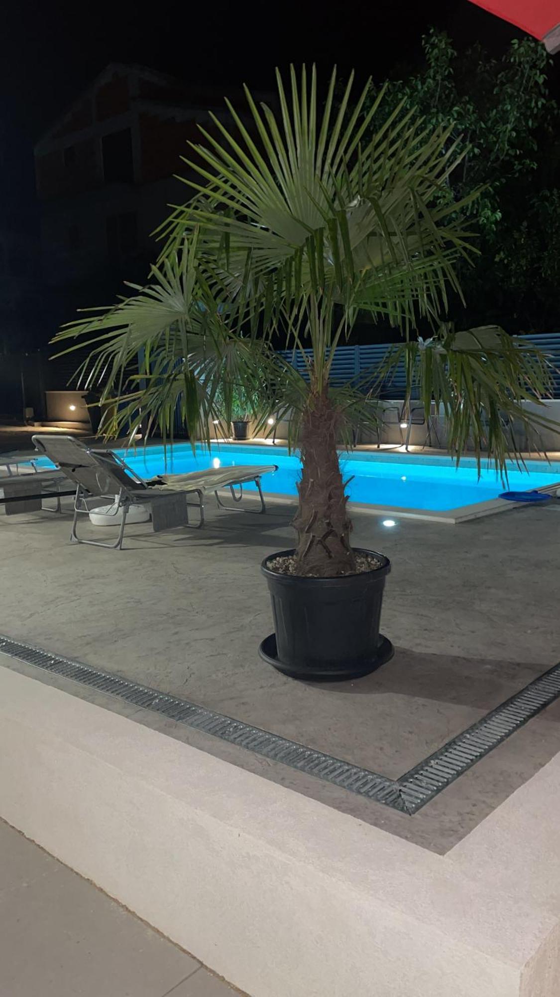 Apartmani Nela Kaštela Buitenkant foto